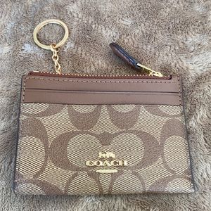❌SOLD❌Coach Key and Card holder